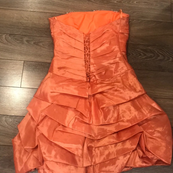 Formal bubble dress - Picture 4 of 4